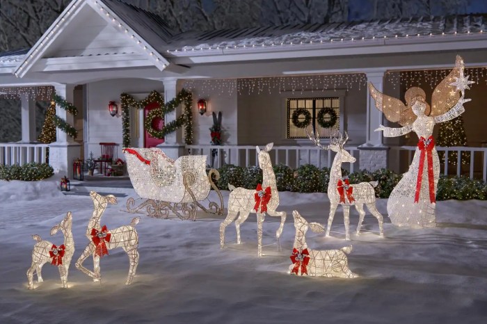 Large christmas outdoor decor