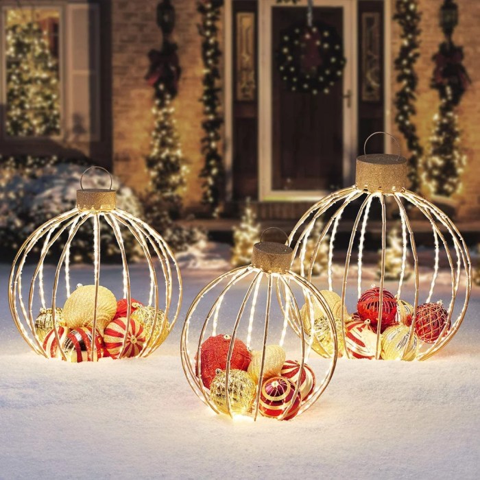 Large christmas outdoor decor