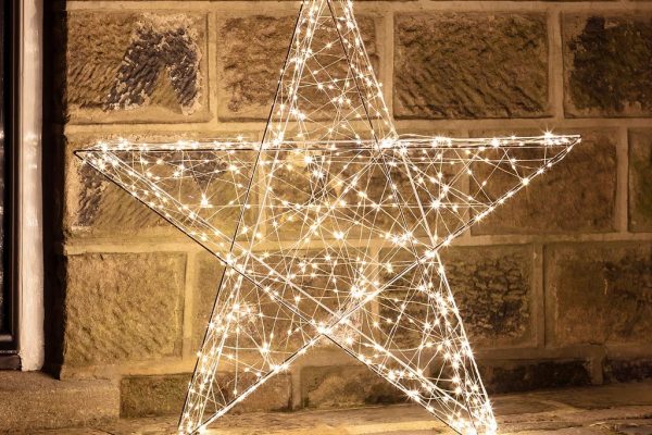 Metal star outdoor decor