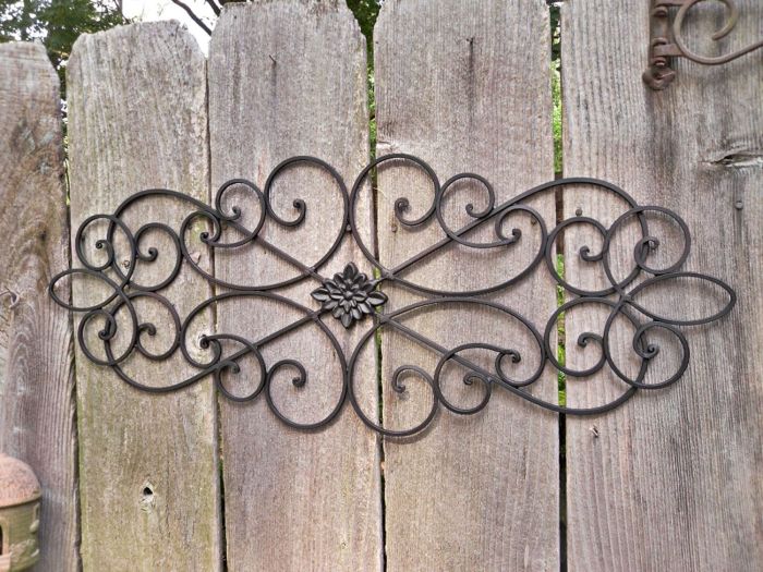 Wrought iron decor for outdoors