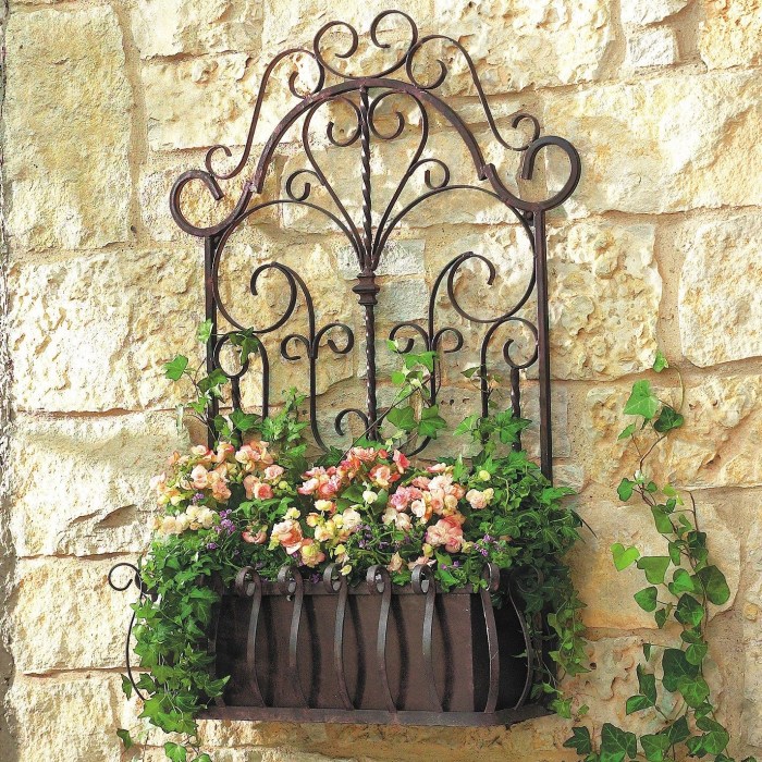 Wrought iron decor for outdoors