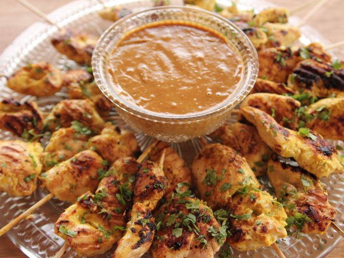 Chicken satay recipe sauce peanut spicy dipping like share