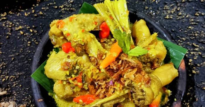 Resep ayam lodho khas trenggalek