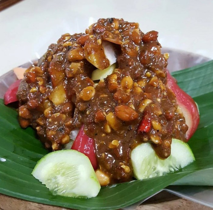 Resep ayam bumbu rujak kuning